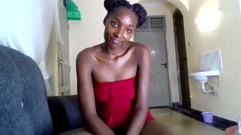 sexxy_liney online show from 02-14-25, 02:39