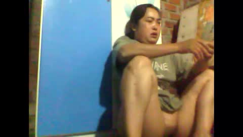 sexxy_love2k online show from 10-10-25, 02:21
