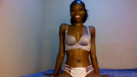 sexxy_natasha19 online show from 06-19-26, 12:26
