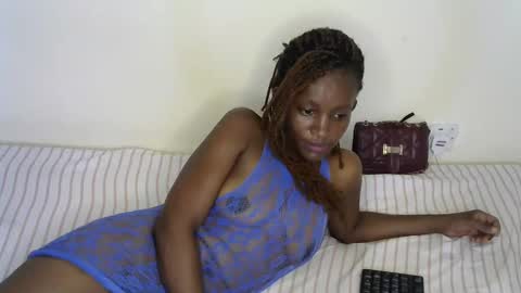 Snapshot of sexxy_nisa chatting on 03-06-25, 08:05 sexxy_nisa online show from 03-06-25, 08:05