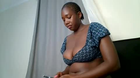Sweet doll  online show from 07-06-26, 01:35