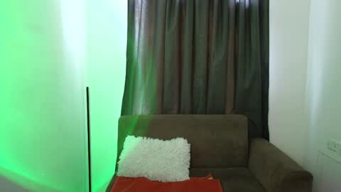  Angie   online show from 05-19-26, 04:13