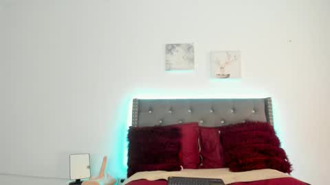 LUXURY online show from 12-27-24, 07:57