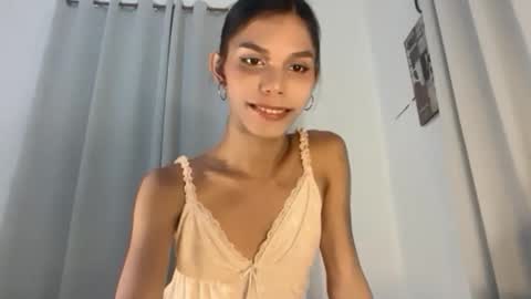 sexy_alexa17 online show from 02-11-26, 01:27