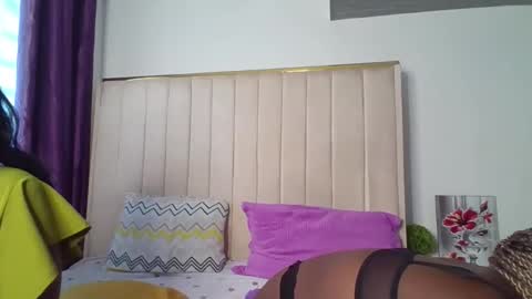sexy_ari2 online show from 05-10-26, 08:19