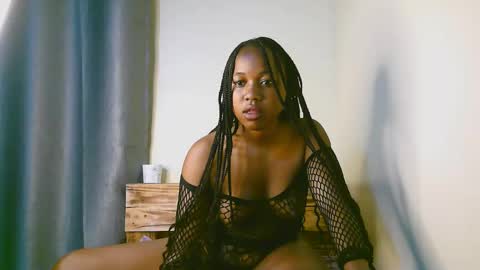 Ariana online show from 12-13-25, 07:53