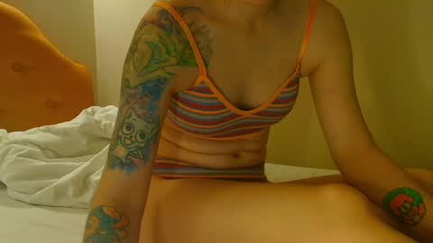 sexy_b0rsch online show from 11-19-25, 07:52