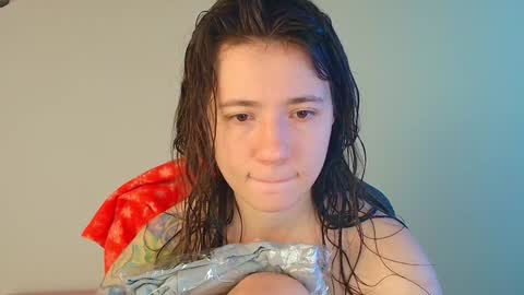 Snapshot of sexy_b0rsch chatting on 12-21-25, 02:13 sexy_b0rsch online show from 12-21-25, 02:13