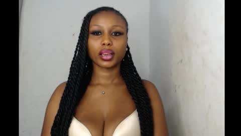 Snapshot of sexy_badgirl2 chatting on 09-17-25, 06:15 Sexy blackgirl2 online show from 09-17-25, 06:15