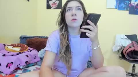 sexy_blondes_ online show from 02-24-26, 02:48