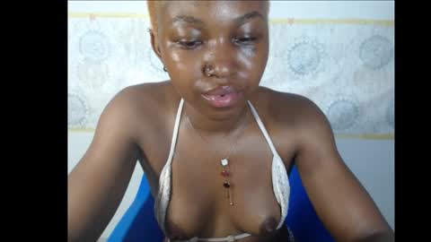 Snapshot of sexy_bluey247 chatting on 10-01-25, 08:26 sexy_bluey247 online show from 10-01-25, 08:26