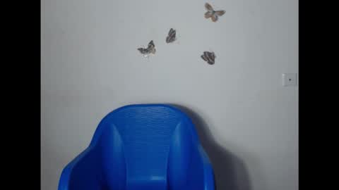 sexy_bluey247 online show from 11-02-25, 07:49