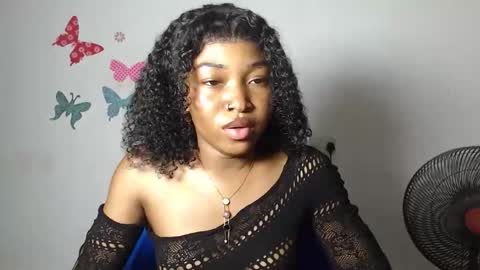 sexy_bluey247 online show from 12-02-25, 07:36