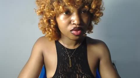 sexy_bluey247 online show from 04-11-26, 03:22