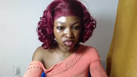 sexy_bluey247 online show from 06-05-26, 04:41