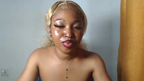 sexy_bluey247 online show from 07-03-26, 04:02