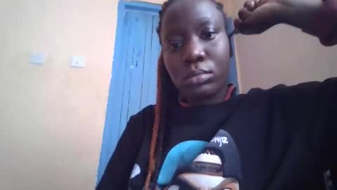 sexy_butty01 online show from 09-22-25, 09:44