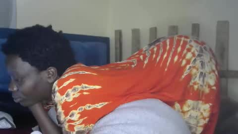 sexy_butty01 online show from 10-07-25, 05:54