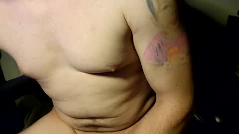 Snapshot of sexy_cayden chatting on 12-19-25, 05:47 Cayden online show from 12-19-25, 05:47