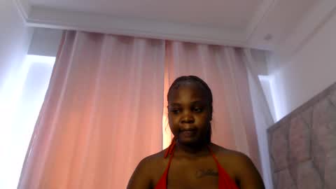 Snapshot of sexy_chocolata chatting on 07-28-26, 11:28 chocolata online show from 07-28-26, 11:28