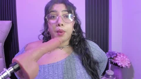 C R I S T A L  online show from 05-24-26, 08:03