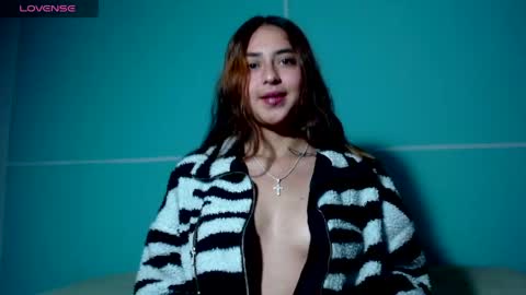 Snapshot of sexy_foxx_ chatting on 04-26-26, 01:58 Antonella online show from 04-26-26, 01:58