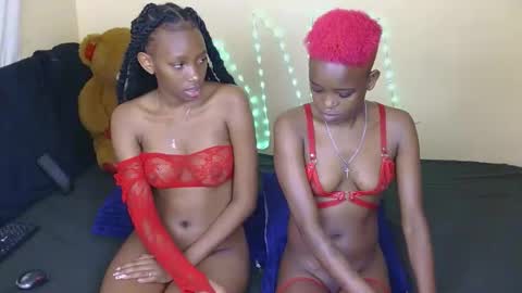 Snapshot of sexy_galfie01 chatting on 11-10-25, 06:34 sexy_galfie01 online show from 11-10-25, 06:34