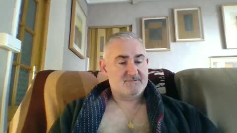 Snapshot of sexy_italiandaddy chatting on 03-09-25, 01:04 Antonio online show from 03-09-25, 01:04