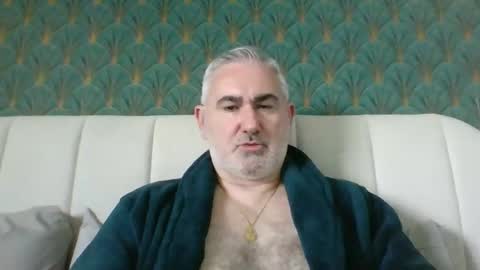 Antonio online show from 04-13-26, 02:55