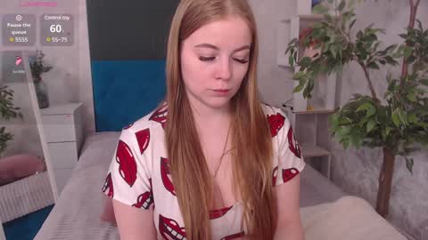 Jennifer online show from 02-07-25, 02:58