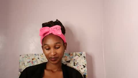 Snapshot of sexy_joyline chatting on 12-13-25, 08:04 joy online show from 12-13-25, 08:04