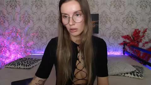 Snapshot of sexy_juliaxo chatting on 10-05-25, 02:43 Sexy Juliaxo online show from 10-05-25, 02:43
