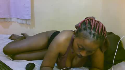 sexy_latasha online show from 04-23-26, 12:29