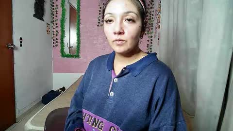 sexy lolas online show from 11-20-25, 12:33