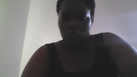 Snapshot of sexy_loloh chatting on 04-27-26, 01:31 Loloh online show from 04-27-26, 01:31