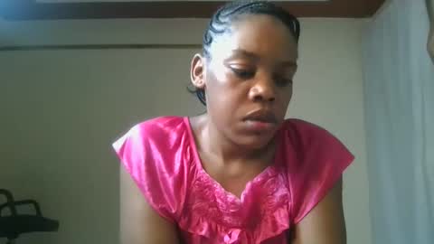 sexy_lyna online show from 11-11-25, 05:24