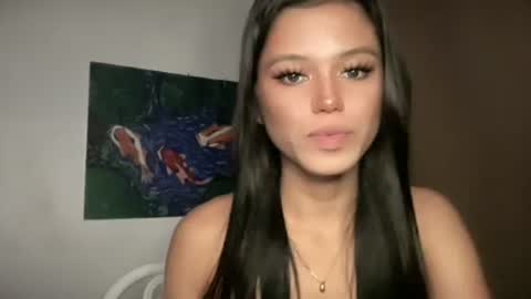 Nicole online show from 05-15-26, 11:01