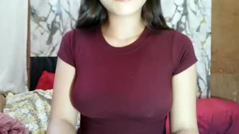 Snapshot of sexy_maisiexoxo chatting on 07-10-26, 02:49 Maisie online show from 07-10-26, 02:49
