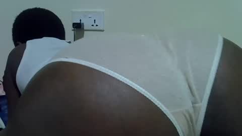 Snapshot of sexy_pall chatting on 03-08-25, 09:08 Princess online show from 03-08-25, 09:08