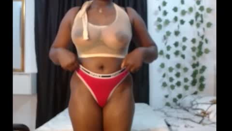 Snapshot of sexy_pearl12 chatting on 09-12-25, 08:09 zoe online show from 09-12-25, 08:09