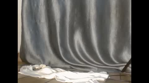 sexy_petitqueen online show from 02-15-26, 07:51