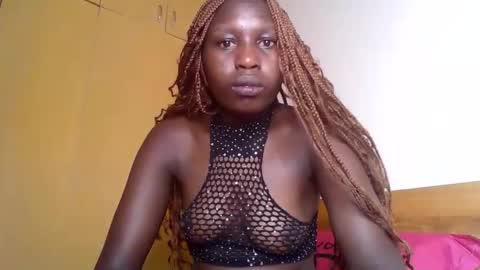Snapshot of sexy_queenebony chatting on 10-14-25, 11:05 sexy_queenebony online show from 10-14-25, 11:05