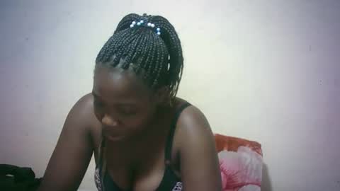 sexy_sandrah online show from 12-02-25, 09:14