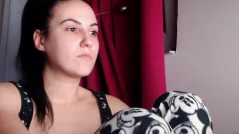 Snapshot of sexy_slimm25 chatting on 02-28-25, 10:17 Slimm online show from 02-28-25, 10:17