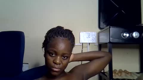 sexy_tits66 online show from 03-18-26, 10:57