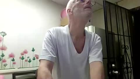 Daddy online show from 04-26-26, 10:18