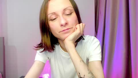 Snapshot of sexy_wise_kind chatting on 10-27-25, 11:41 Mandy Green online show from 10-27-25, 11:41