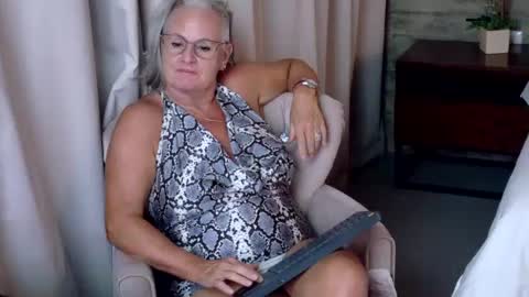 Sexy GILF Allie Kay online show from 08-09-26, 05:12