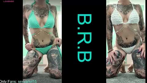 SexyAriel15 online show from 11-11-25, 06:19