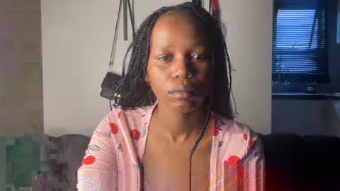 sexyasszeeee online show from 04-25-26, 03:20
